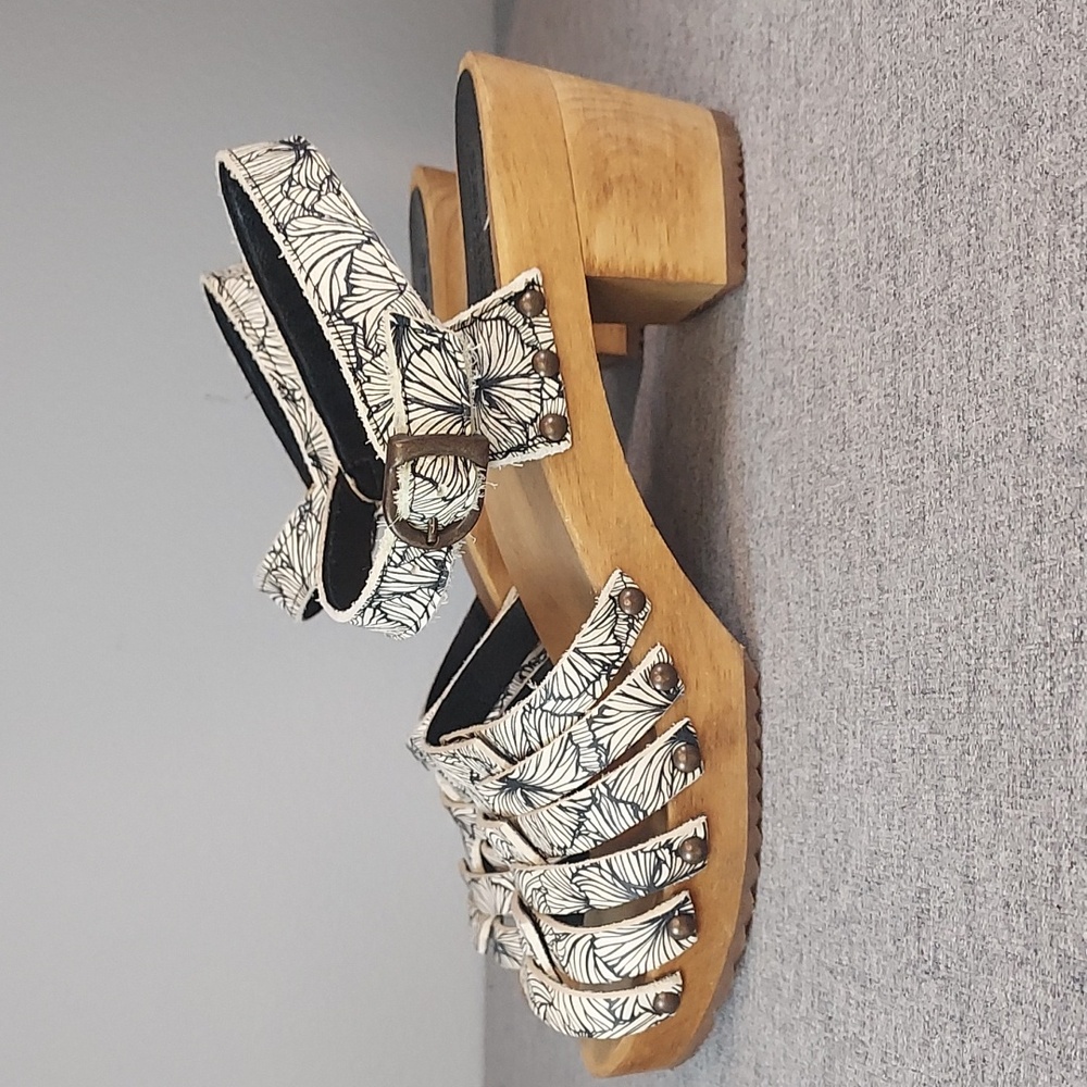 Sanita White Black Floral Print Mida Sandal Wooden Leather Danish Clog Size 39